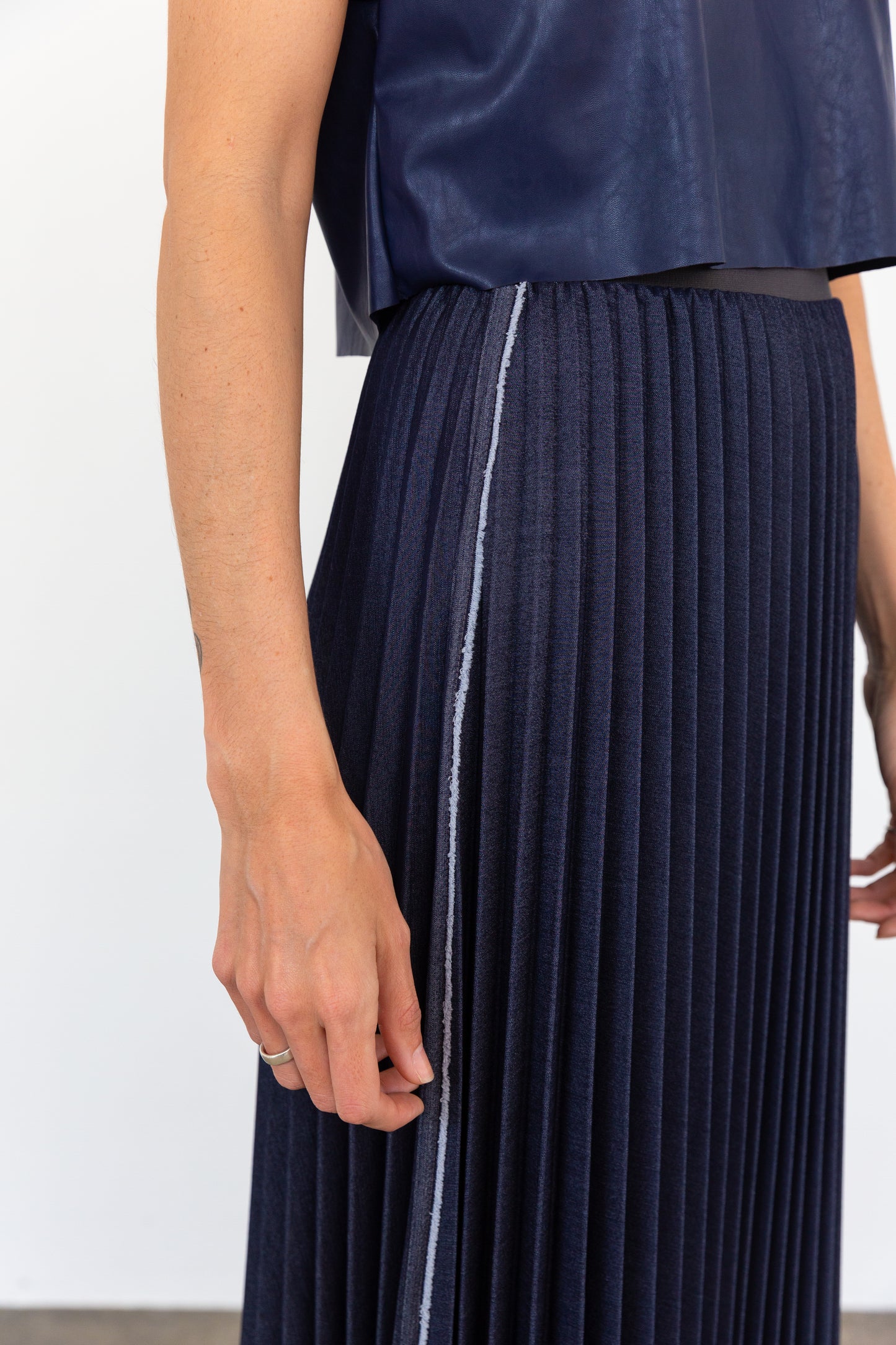 DENIM DELUXE SKIRT INDIGO