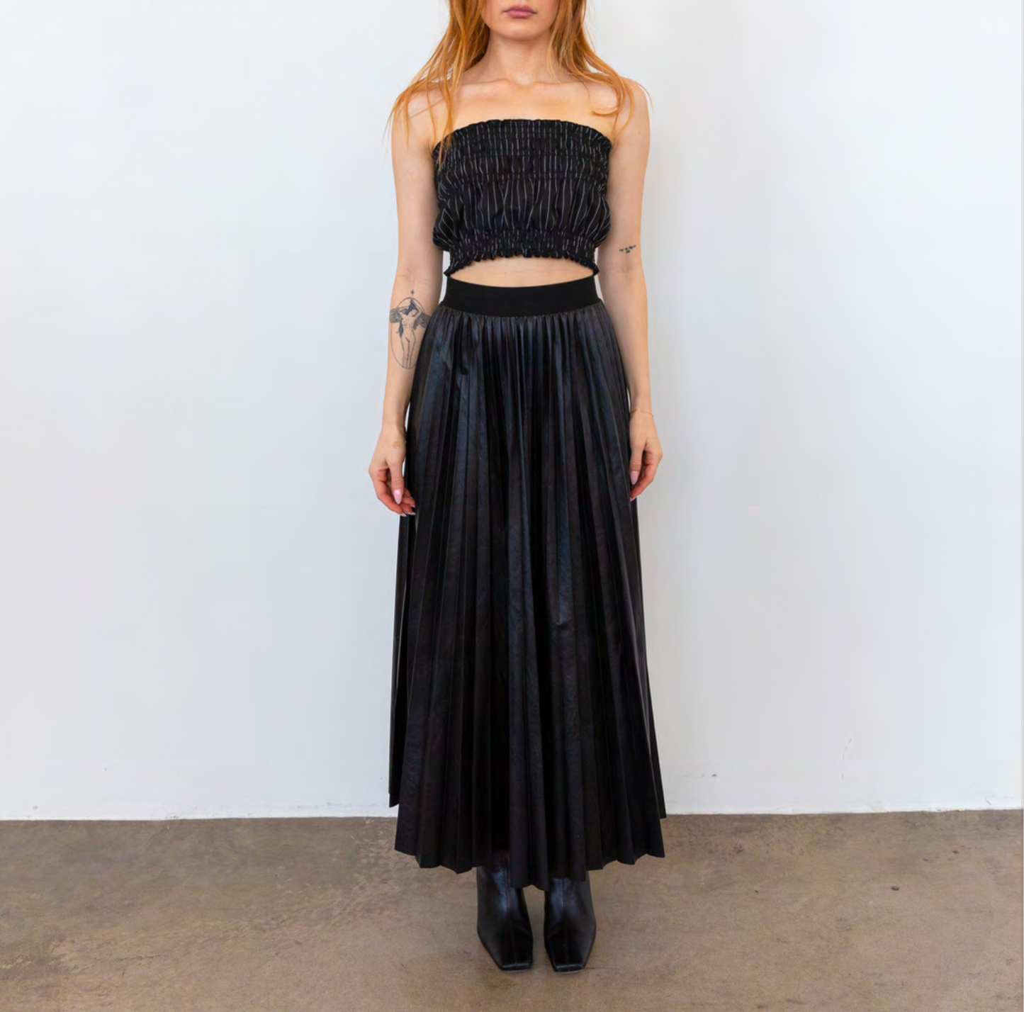 VEGAN LEATHER SKIRT