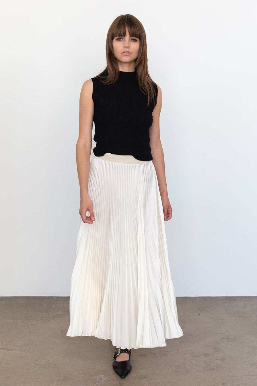 CLASSIC SATIN SKIRT MIDI IN IVORY