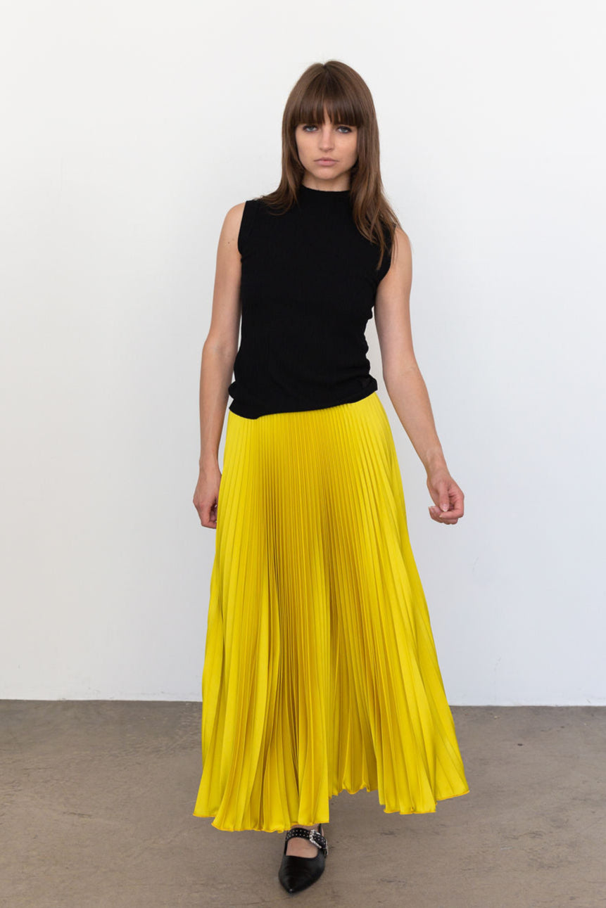 CLASIC SATIN SKIRT MIDI IN CHARTREUSE