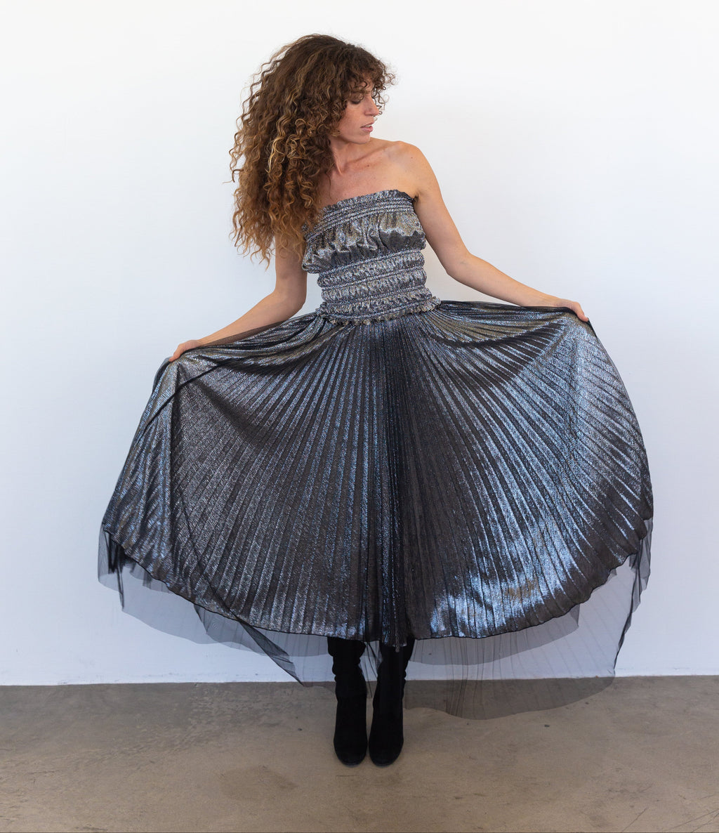 METALLIC PLEAT SKIRT SILVER WITH MESH OVERLAY