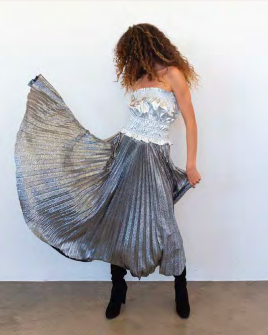 METALLIC PLEAT SKIRT SILVER