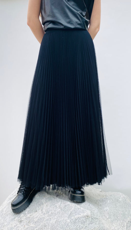 TRIPLE LAYER SKIRT