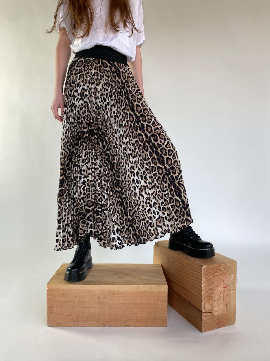LEO CREPE SKIRT